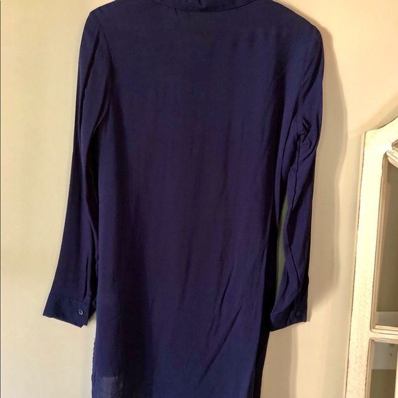 Heart and Hips Navy Blue Tunic Length Blouse - Picture 8 of 10
